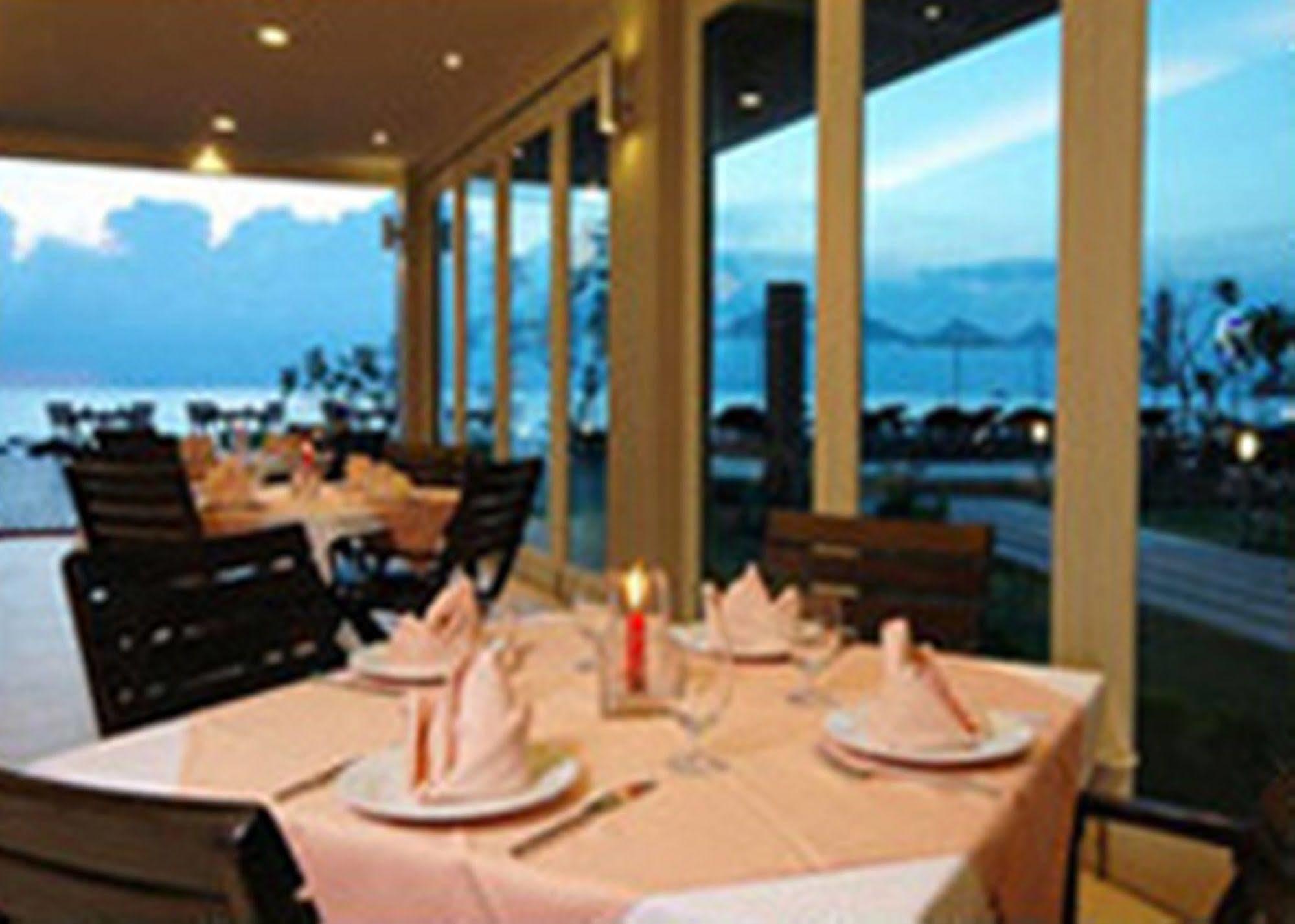 Maya Koh Lanta Resort Exterior foto
